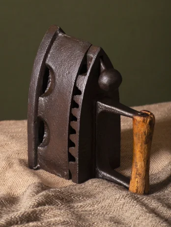 Des idées Cadeaux originales et uniques en métal proposé par un artisan ferronnoer métallier à Cosne Cours sur Loire (58)